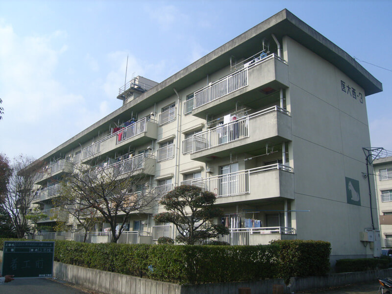県営住宅新栄団地4〜6棟　外壁改修